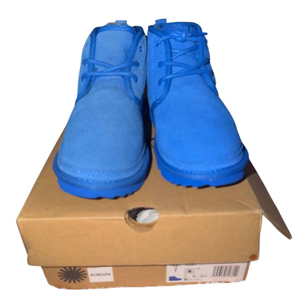 UGG Kids Neumel Dive Blue Chukka Boot Sheepskin